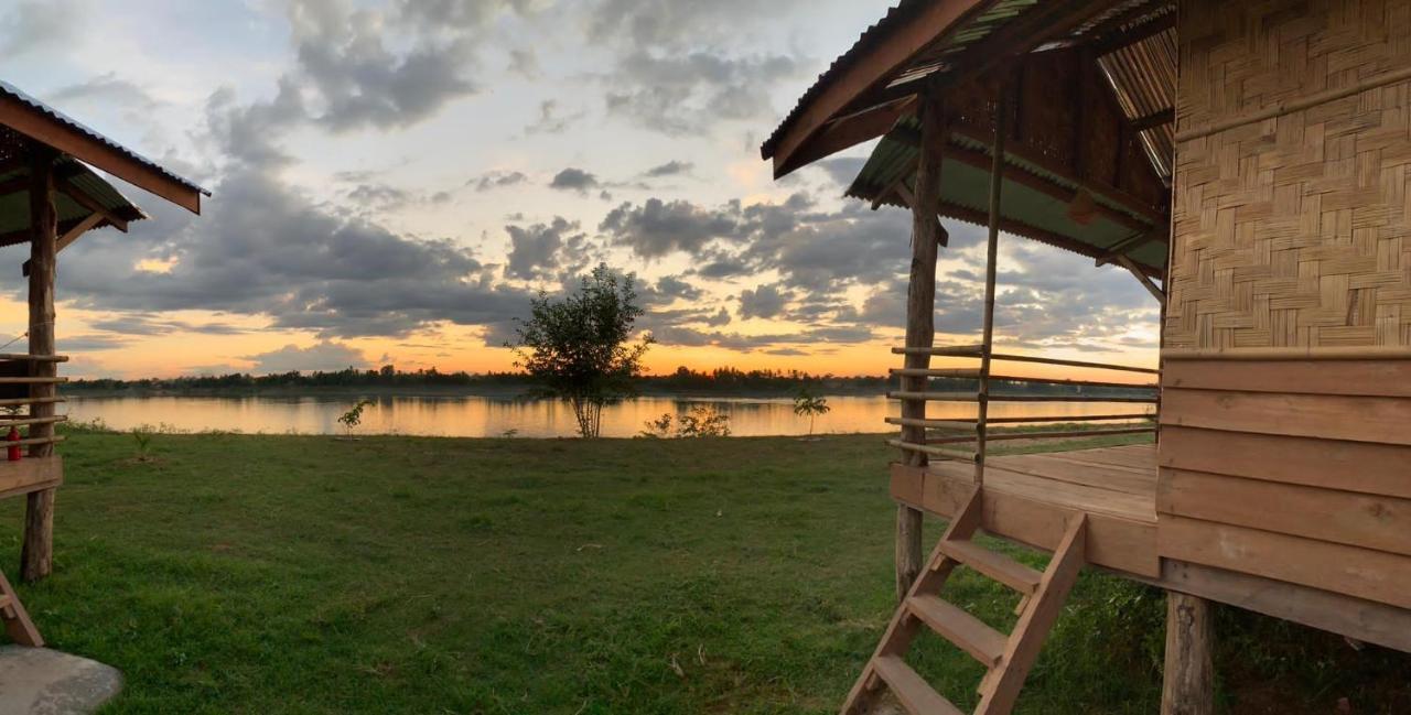 Vera Sunset homestay&bungalow Muang Khong Luaran gambar
